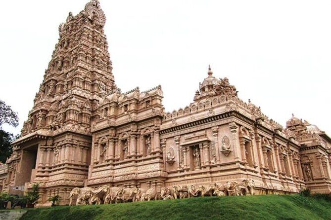 Fireflies Cruise with Batu Cave Visit and Seafood Dinner - FAQ