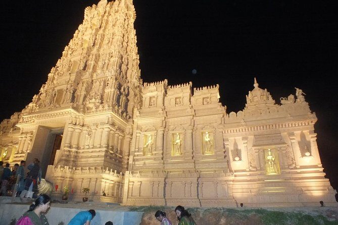 Fireflies Tour and Batu Cave Visit with Boat Ride and Seafood Dinner - A Detailed Look at the Tour Experience