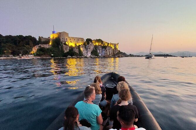 Fireworks at Sea - Cannes - FAQ