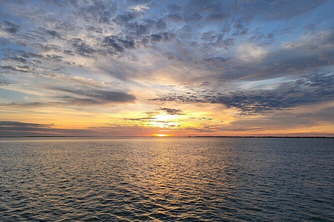 Fireworks Cruise with Dolphin Watch in Laguna Madre Bay - Fireworks Cruise with Dolphin Watch in Laguna Madre Bay