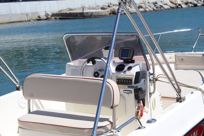 Fireworks show on the sea of Cetara by boat with aperitif - The Experience in Detail