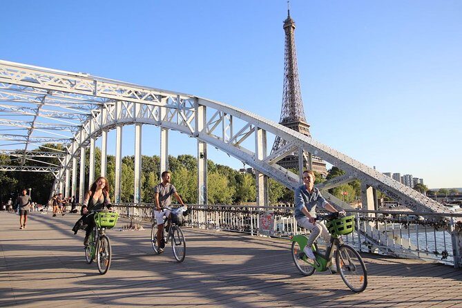 First Day Bike Tour, Top Sights, hidden gems, Wine&Cheese picnic - Key Points
