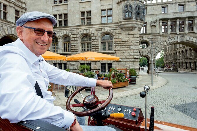 first electrical carriage in town - guided City Tours - Leipzig - A Detailed Look at the Leipzig Electric Carriage Tour