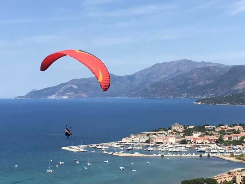 First flight / Tandem paragliding flight in Saint Florent - Key Points