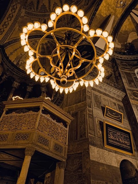 First steps in Istanbul - First steps in Istanbul: A comprehensive look at a classic intro tour