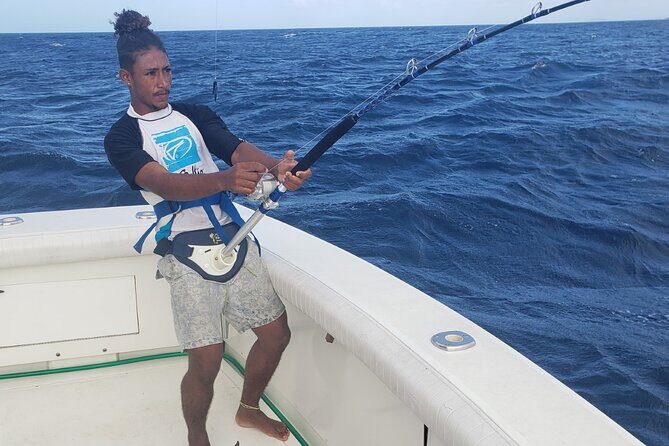 Fishing Charter 4 hours - Bonaire Fishing Charter: An Authentic 4-Hour Expedition