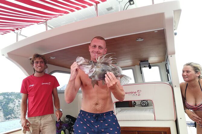 Fishing tour in Capri with lunch on board (semi-private) - Detailed Breakdown of the Itinerary