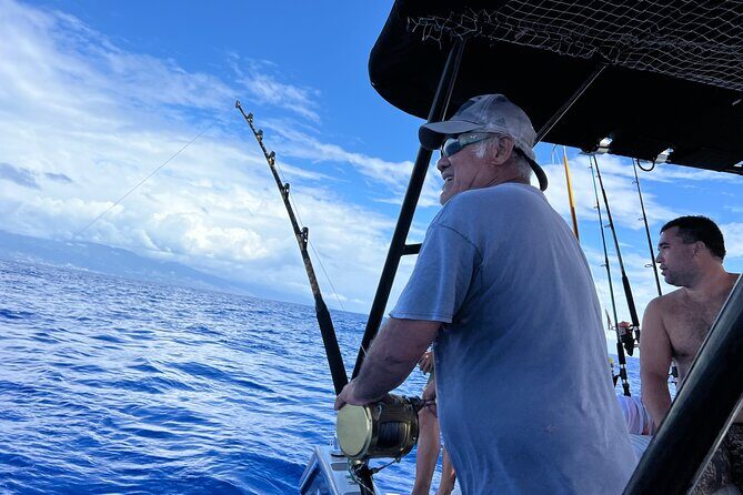 Fishing trip to Moorea full day with lunch - Exploring Moorea’s Waters: An Authentic Fishing Adventure