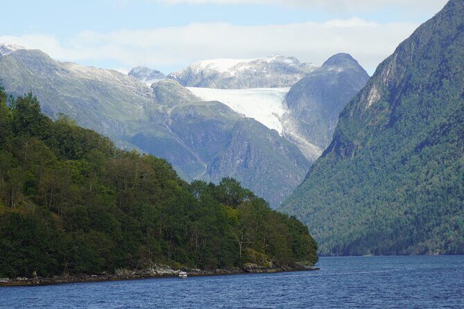 Fjord Cruise to Sognefjord and Bøyabreen Glacier - FAQ