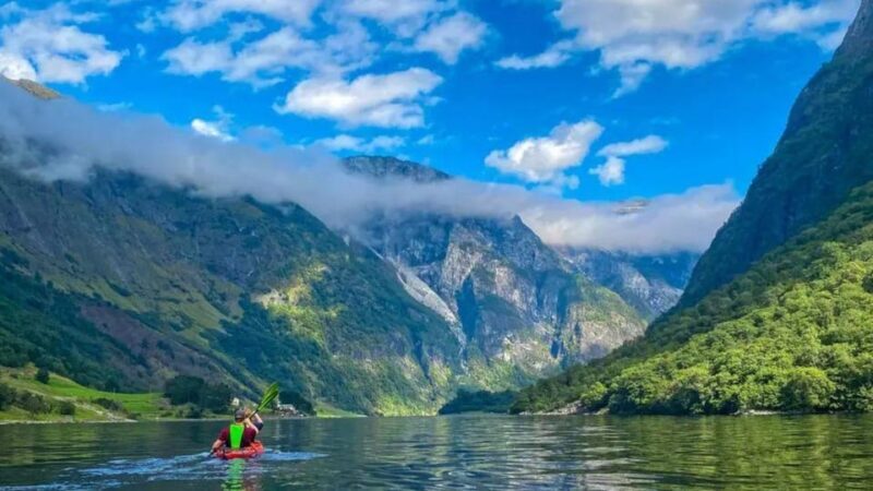 Fjord kayak - Hardangerfjord, Granvin - The Itinerary in Detail