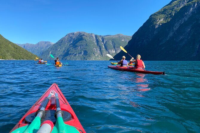 Fjord paddle in Hellesylt - Half Day Kayaking Tour - FAQ