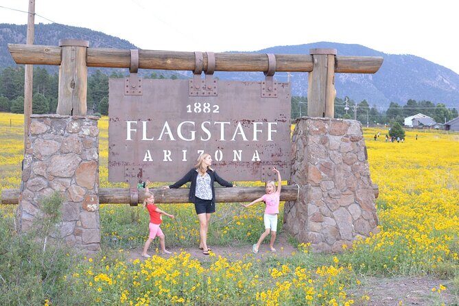 Flagstaff Scavenger Hunt Walking Tour and Game - Experience Overview