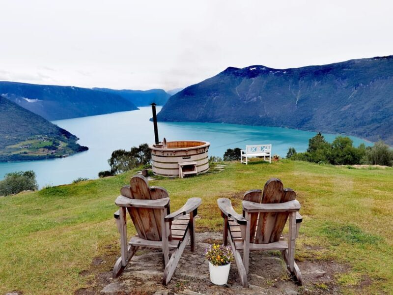 Flåm Flexible Tour with Stegastein, cruise and train include - Authentic Experiences and the Guide