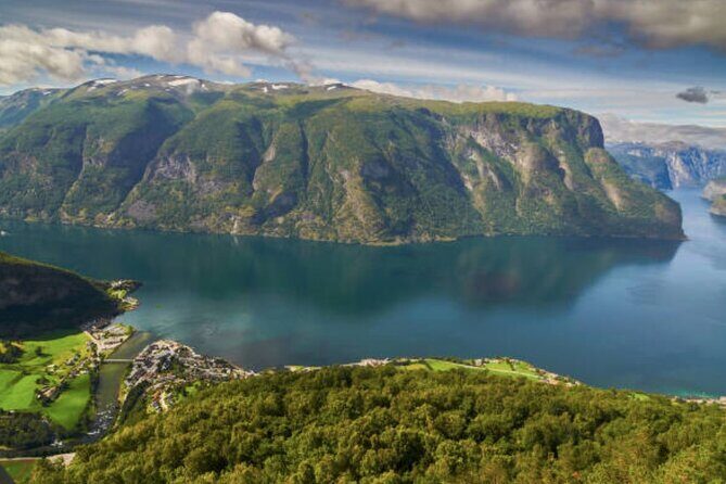 Flam: The Spectacular Stegastein Viewpoint Tour (Small Group) - Key Points