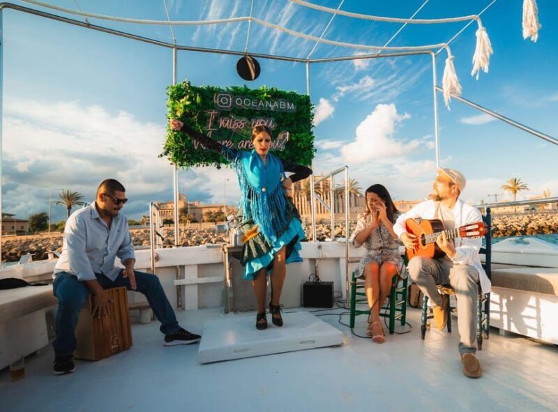 flamenco-Palma : Boat Trip with Live Flamenco Show - Key Points