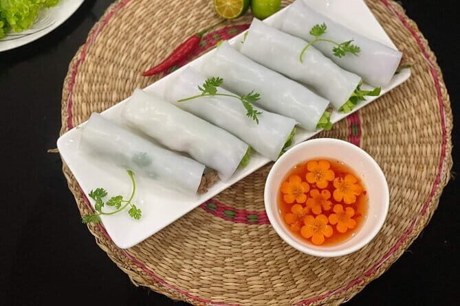 Flavors of Hanoi A Jeep Tour for Food Lovers - Who Will Love This Tour?