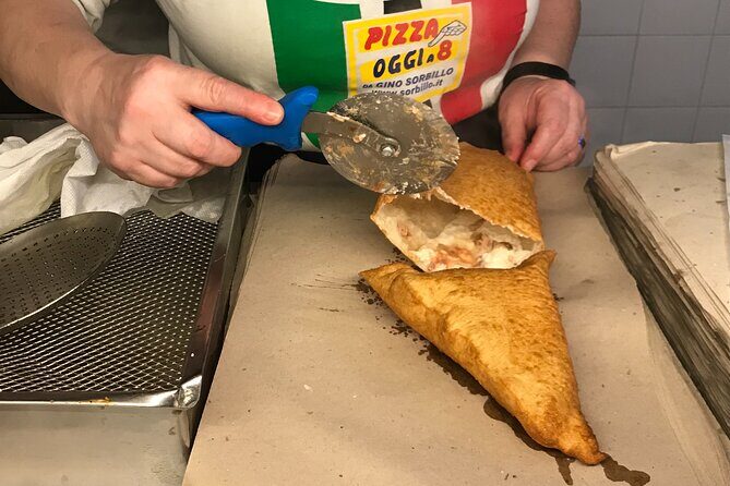 Flavors of Naples Decumani Street Food and Sightseeing Tour - An In-Depth Look at the Flavors and Sights