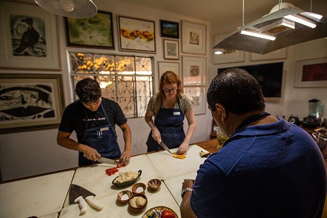 Flavors of Oaxaca: Cooking Class with No Set Menu and Local Market Tour - Who Should Book This Tour?