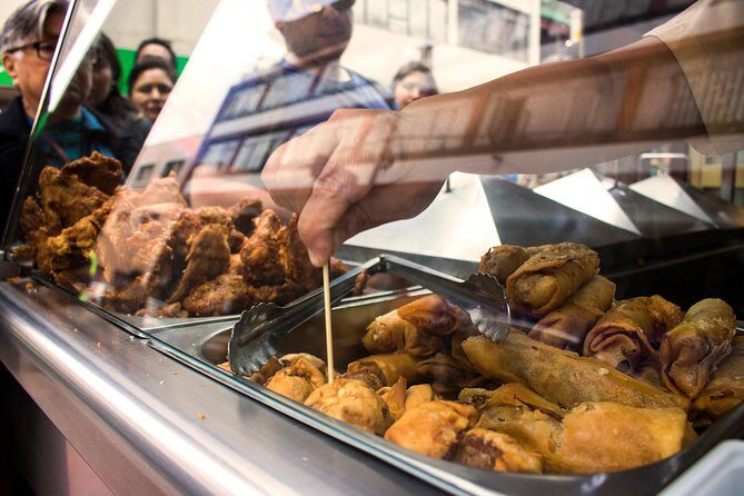 Flavors & Tradition: Walking City Tour with Food Tasting - Analyzing Value and Experience