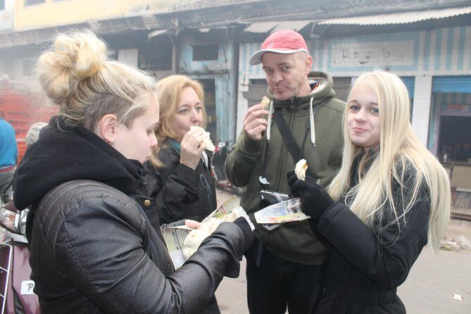 Flavours of Agra Food walk - An In-Depth Look at the Flavours of Agra Food Walk
