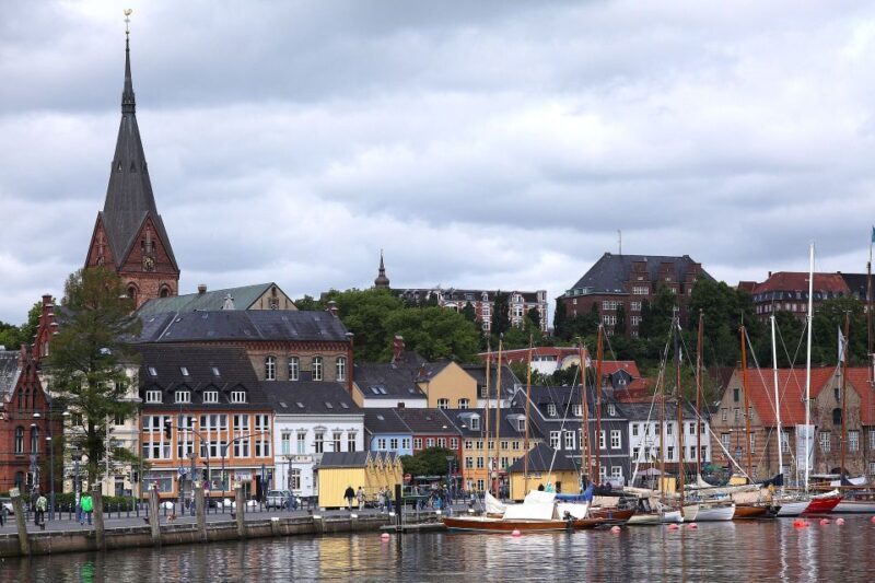 Flensburg: Private Guided Walking Tour - A Closer Look at the Flensburg Guided Walk