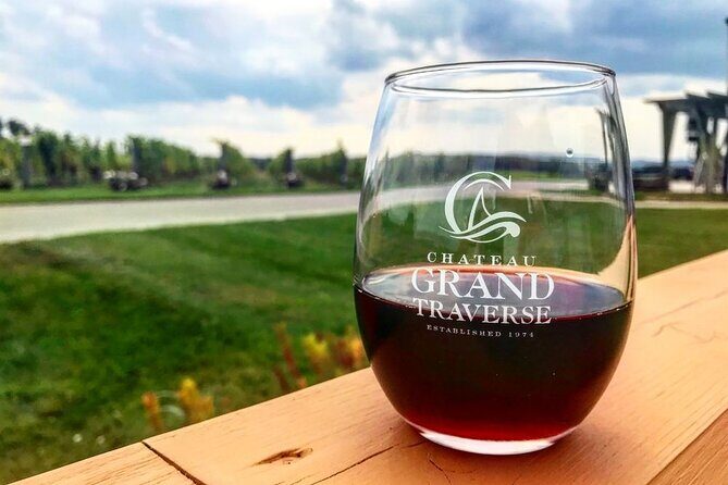 FLEXIBLE Go where you want NON-BUS Old Mission Wine Tour - Key Points