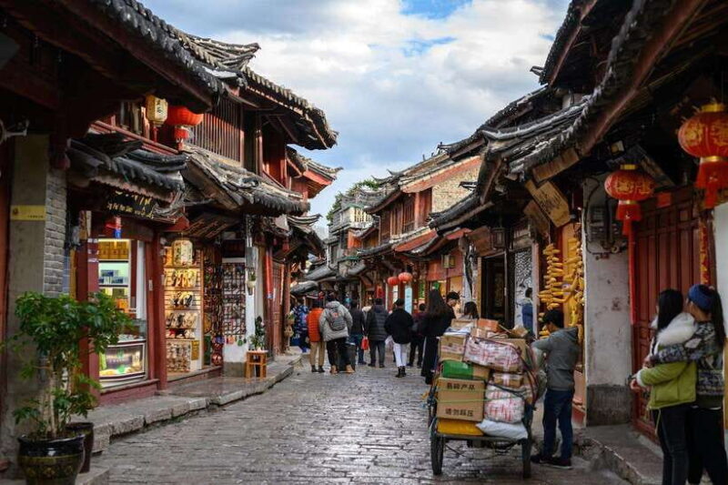 Flexible Lijiang City Highlights Private Day Tour with Lunch - Transportation, Timing, and Practical Tips