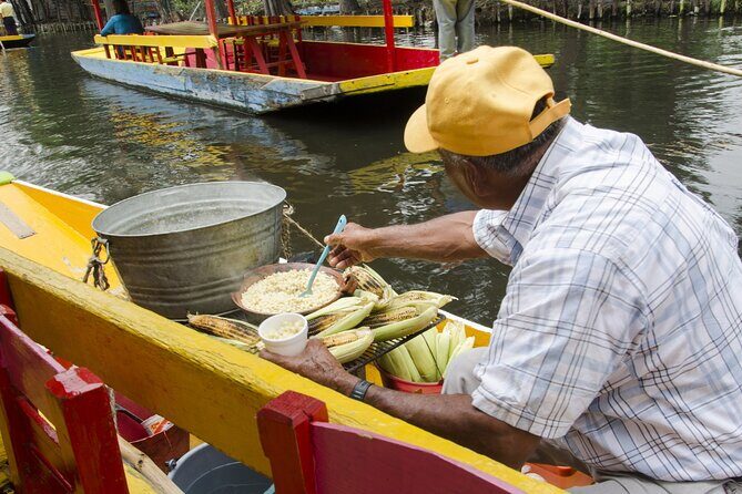 Floating Flower Gardens Of Xochimilco with a Local: Private & Personalized - Who Should Consider This Tour?