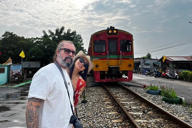 Floating & Railway Markets Private Tour - Key Points