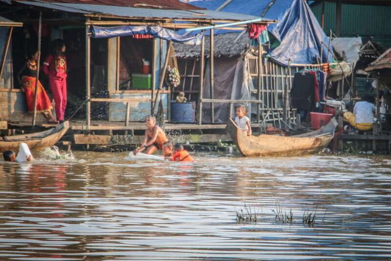 Floating Village and Tonlé Sap Sunset Tour - A Detailed Look at the Floating Village and Tonlé Sap Sunset Tour