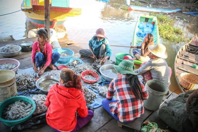 Floating Village and Tonlé Sap Sunset Tour - Who Should Consider This Tour?