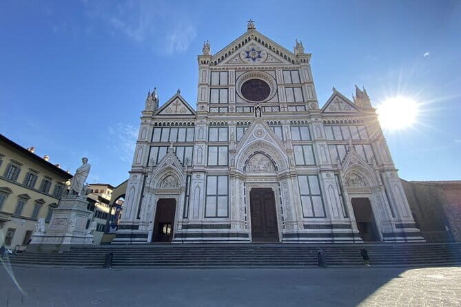 Florence: 1.5-hour Santa Croce guided experience - Discover the Heart of Florence: Santa Croce in a Nut Shell