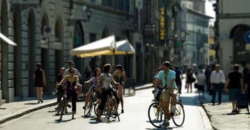 Florence: 2.5 hour Audio Guided Bike Tour led by Tour Leader - Key Points