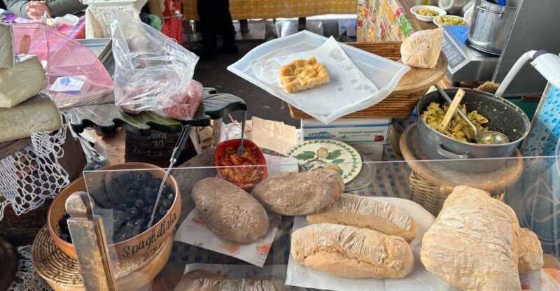 Florence: City Highlights and Street Food Walking Tour - Starting Point & Logistics