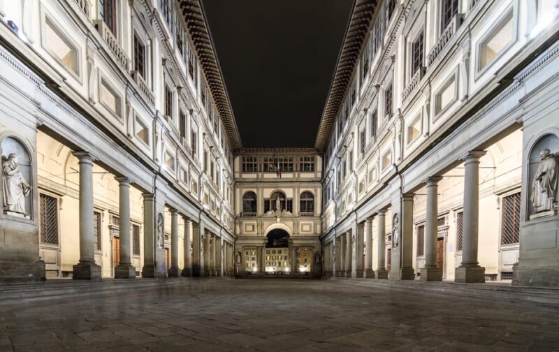 Florence: Dark Secrets & Scandals Evening Walking Tour - Who Will Enjoy This Tour?