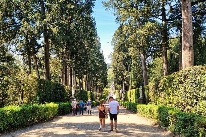 Florence Day Tour: Explore Pisa, Siena & San Gimignano with Lunch - Who Should Book This Tour?