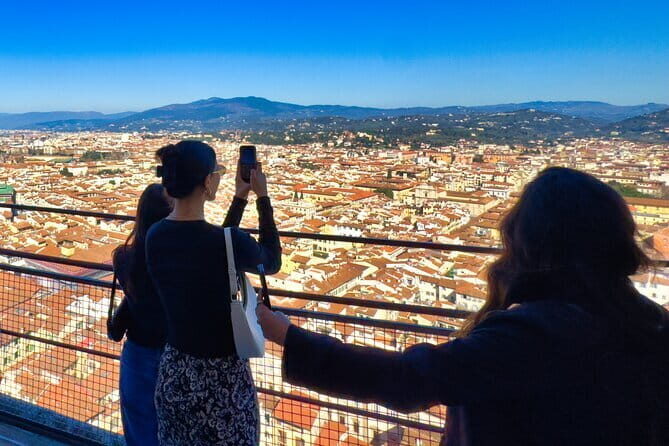 Florence Duomo Complex Guided Tour & Brunelleschis Dome Climb - Walking Through Florence’s Duomo: An In-Depth Review