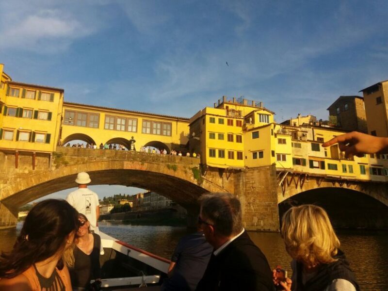 Florence: Guided Gondola Boat Tour with a Glass of Wine - An In-Depth Look at the Florence Gondola Tour