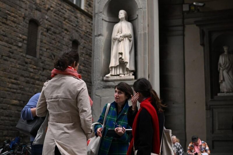 Florence: Guided Tour of Medici Family Secrets and Chapels - Authentic Experiences and Valuable Insights