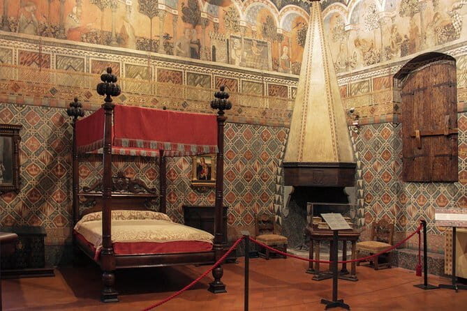 Florence Private Day Trip to Pisa and Lucca - Who Is This Tour Best For?