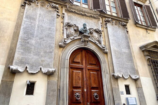 Florence: Street Food Tour and Sightseeing with Local Expert Guide in 2.5 hours - A Closer Look at the Florence Food and Market Tour