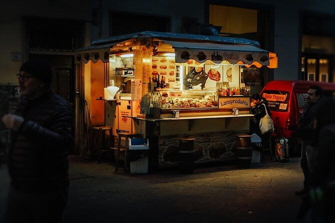Florence tour with private shooting and photographer 2 hours - Who Should Consider This Tour?