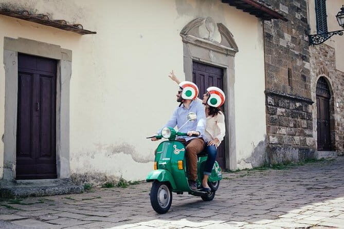 Florence Vespa Tour: Tuscan Hills and Italian Cuisine - Exploring the Itinerary in Detail
