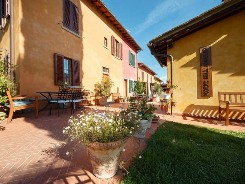 Florence: Wine Tasting at a Vineyard With a Local Winemaker - Key Points