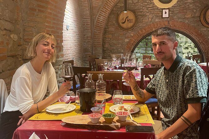 Florence Wine Tasting Experience with Three Types of Tuscan Wine - A Short but Sweet Taste of Tuscanys Finest Wines in Florence