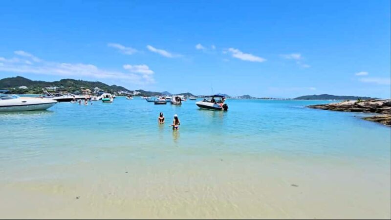 Florianópolis: Northern Island Boat Tour with Drinks - Authenticity and Cultural Experience