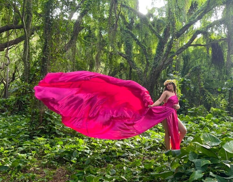 Flying Dress Photo Shoot Traverse City & Surrounding Areas - Who Will Love This Tour?