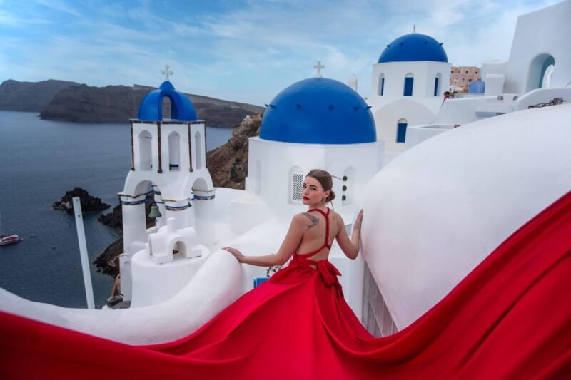 Flying Dress Photography in Oia, Santorini - FAQ