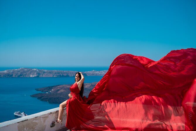 Flying Dress Photoshoot in Oia Private entry to Blue Dome - FAQ