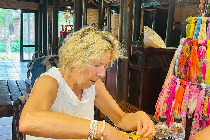 Foldable Lantern Art Class with Acrylic Painting Hoi An - An In-Depth Look at the Lantern Art Class